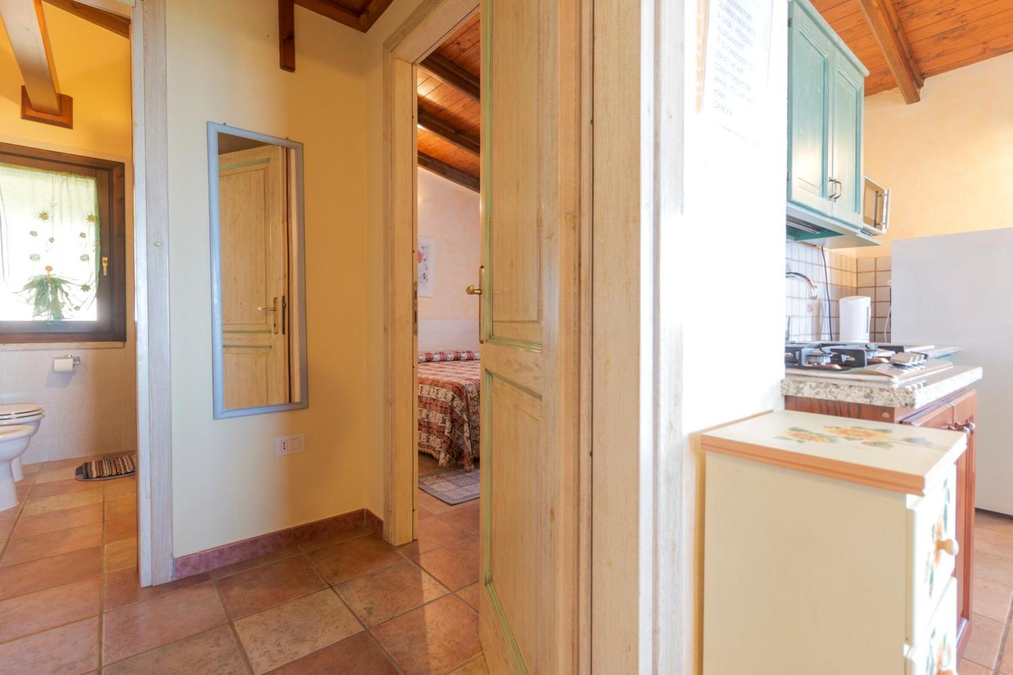 Rustico Degli Ulivi Apartment Орозеи Екстериор снимка